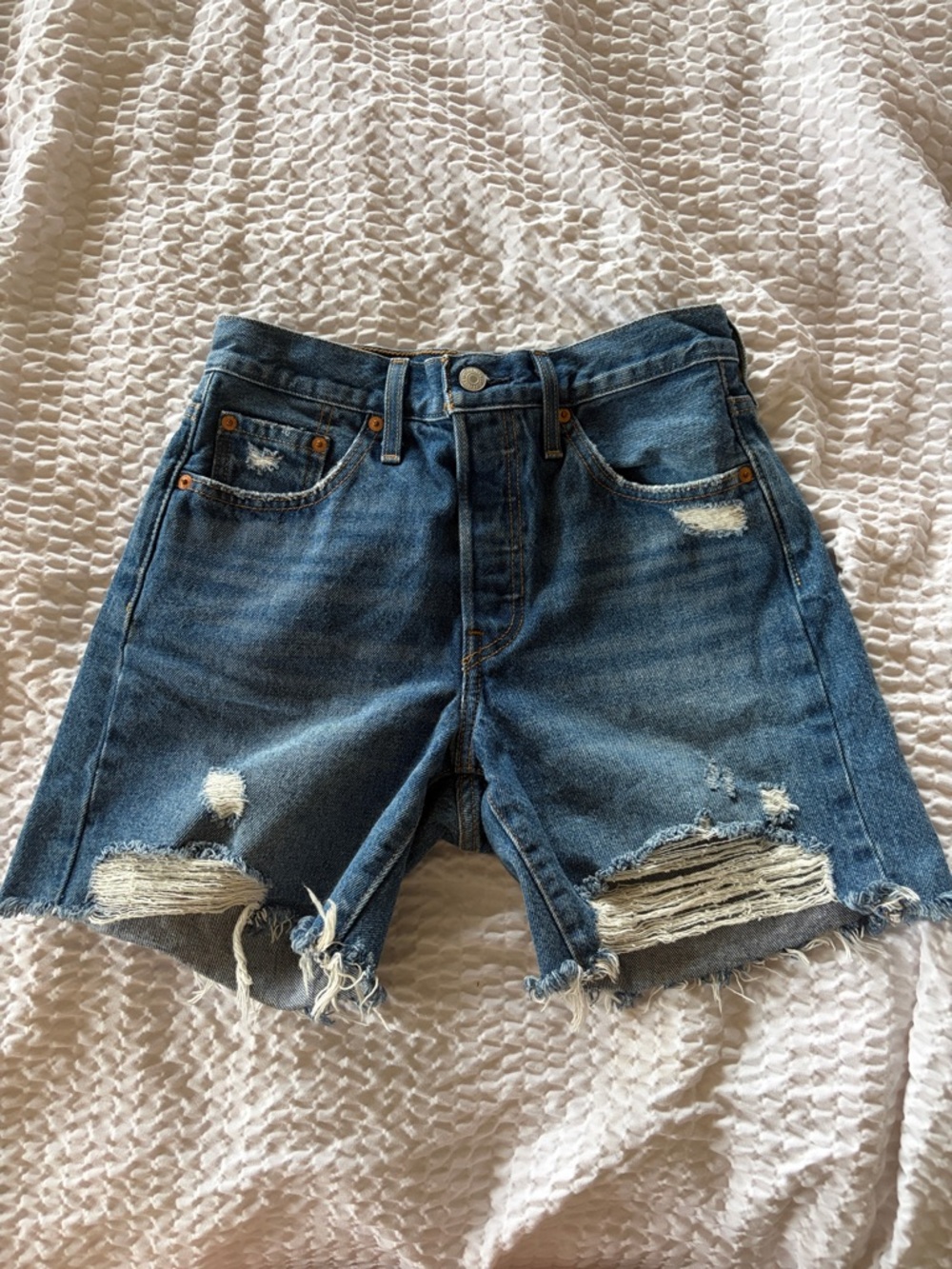 Levi's 501 Cutoff Jean Shorts